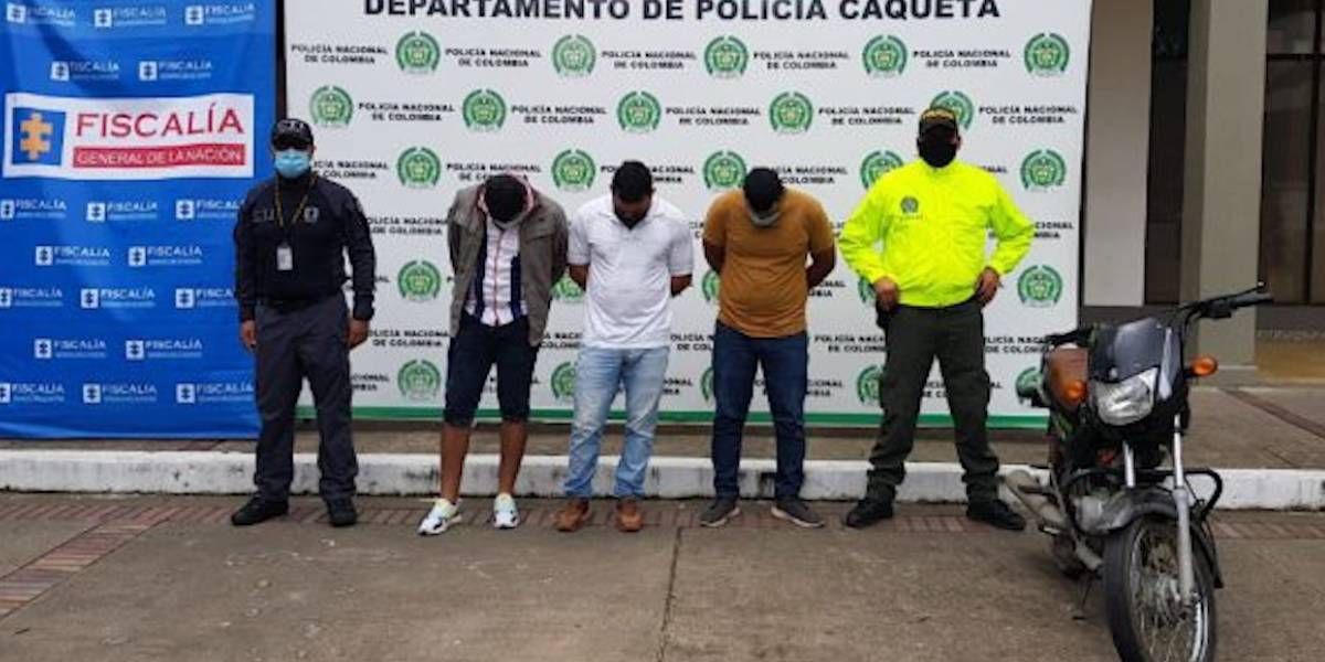 Fiscalía Los dos condenados y Fredy Mauricio Guzmán Ramos (en el centro), quien no ha llegado a un acuerdo con la Fiscalía.