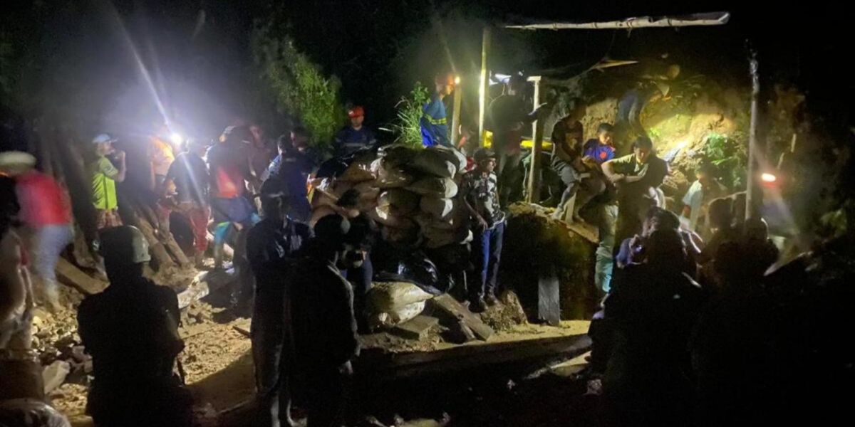 Seguimiento Emergencia en mina ilegal en Puerto Berrío