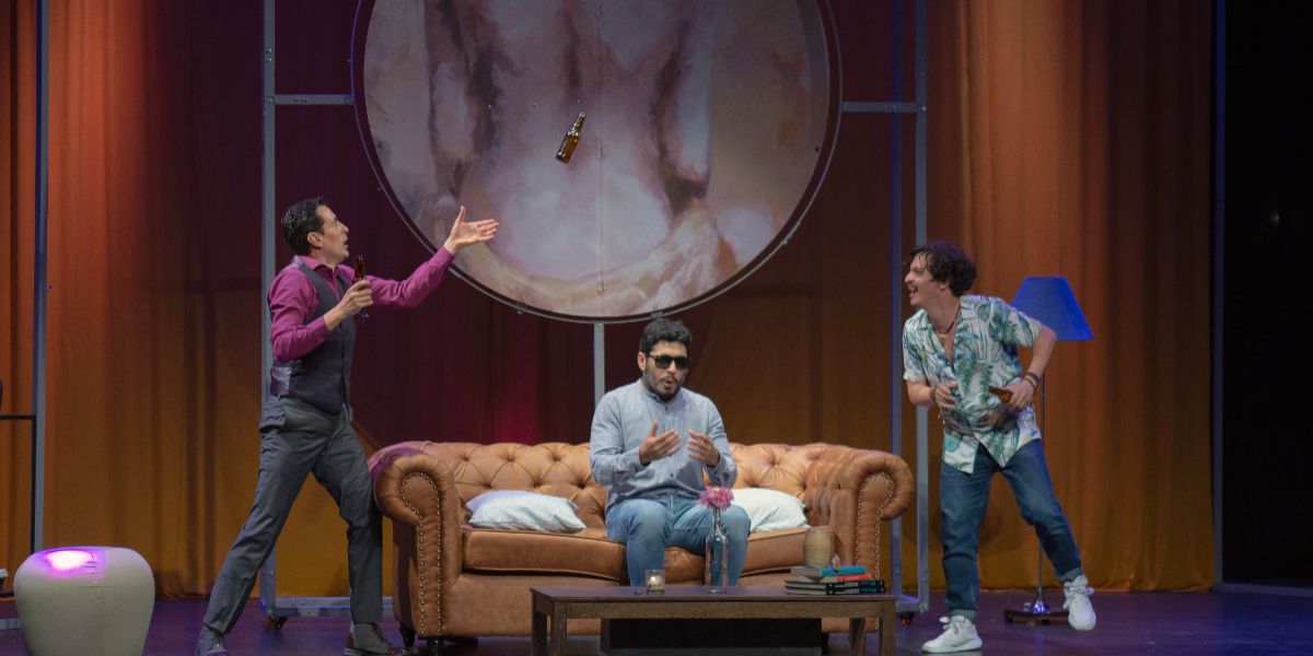 Teatro Santa Marta Vive la emoción de cada puesta en escena.