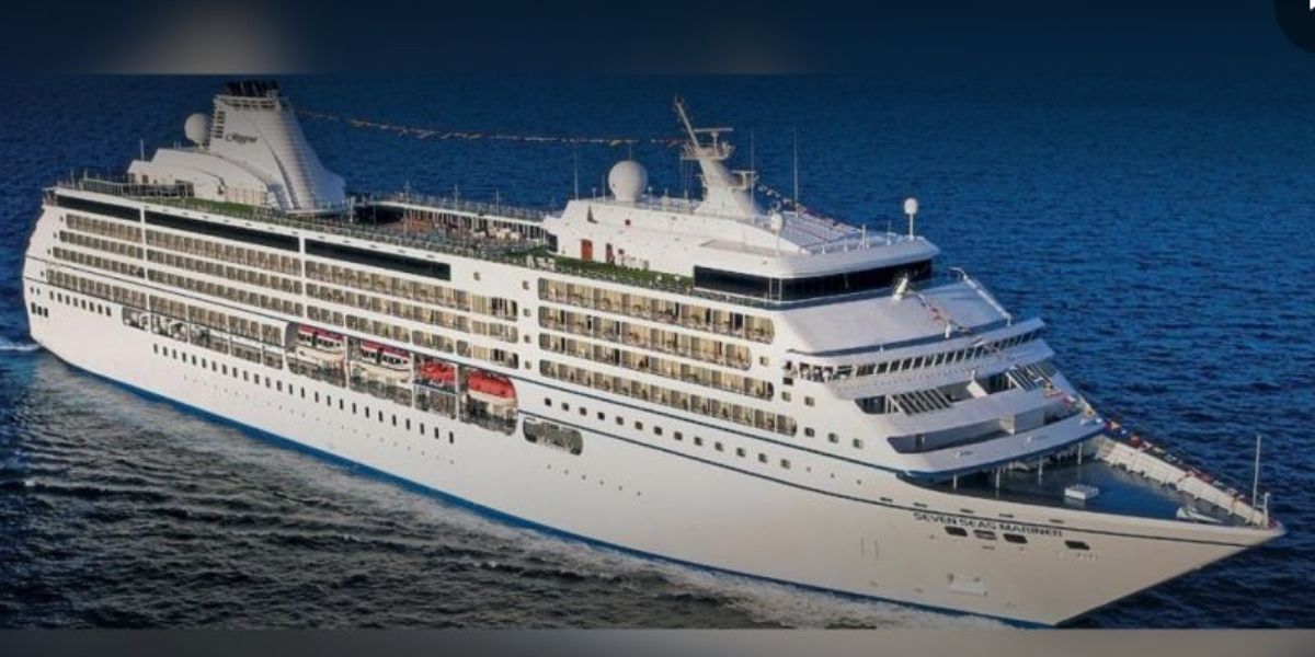una misión médica de la capital de Bolívar se encuentra atendiendo a los contagiados dentro del barco. 