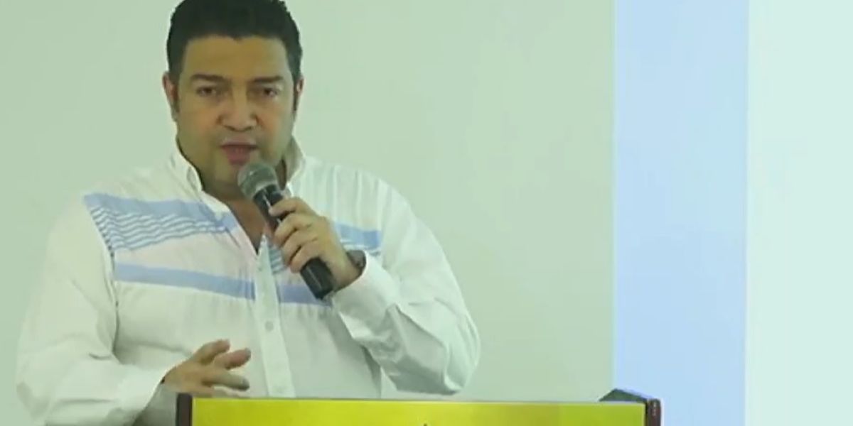 Facebook Live Alexánder Zabaleta, contralor del distrito de Santa Marta.