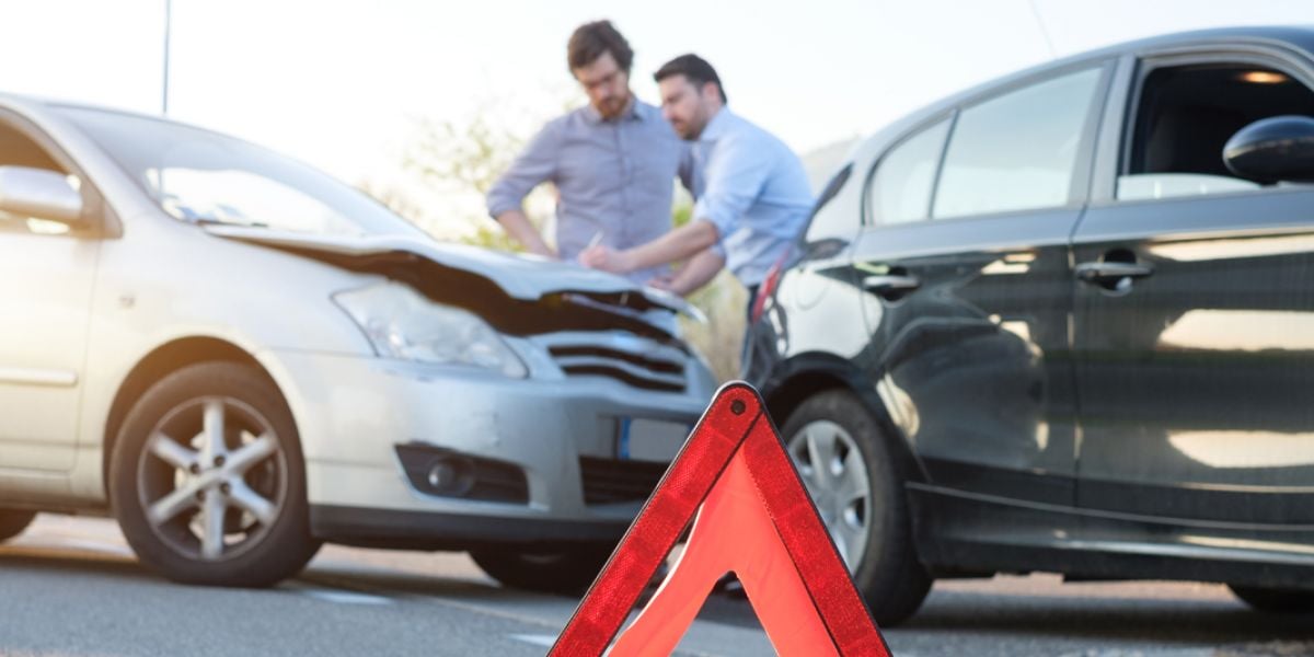 Interseguro El SOAT es el seguro obligatorio para los accidentes de tránsito. No tenerlo actualizado tiene multa.