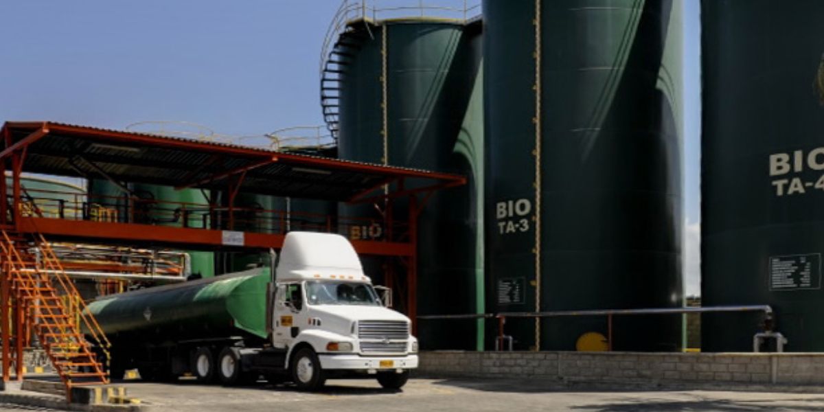Daabon Los conductores deben tener experiencia en transporte de carga nacional y en líquidos.