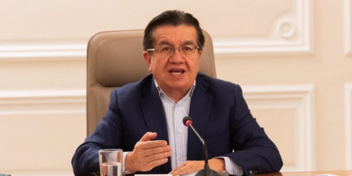 Presidencia Fernando Ruiz, ministro de Salud.