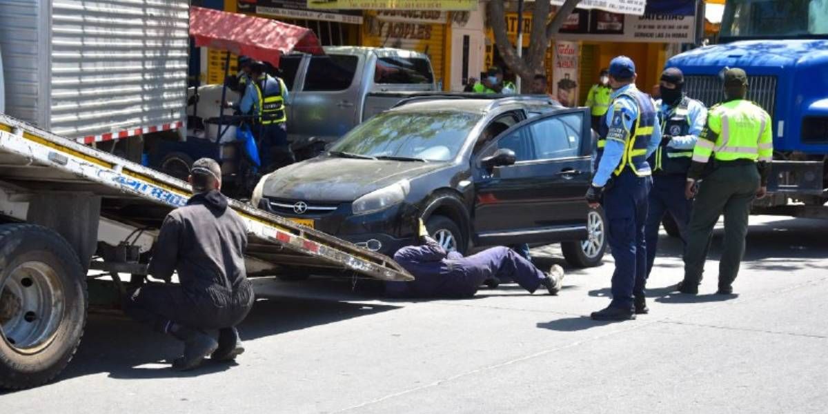 Alcaldía Controles a conductores con plataformas digitales de servicio público.