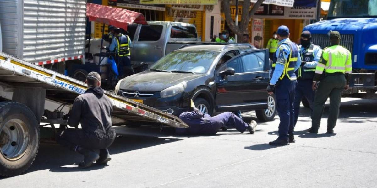 Controles a conductores con plataformas digitales de servicio público.