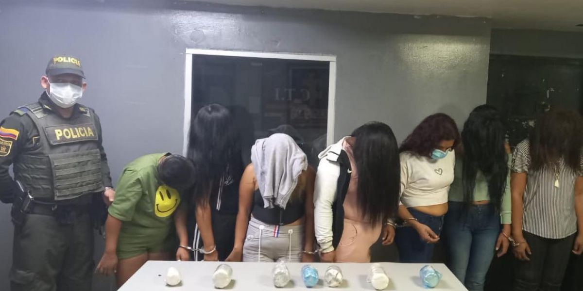 Mujeres capturadas en Barranquilla.