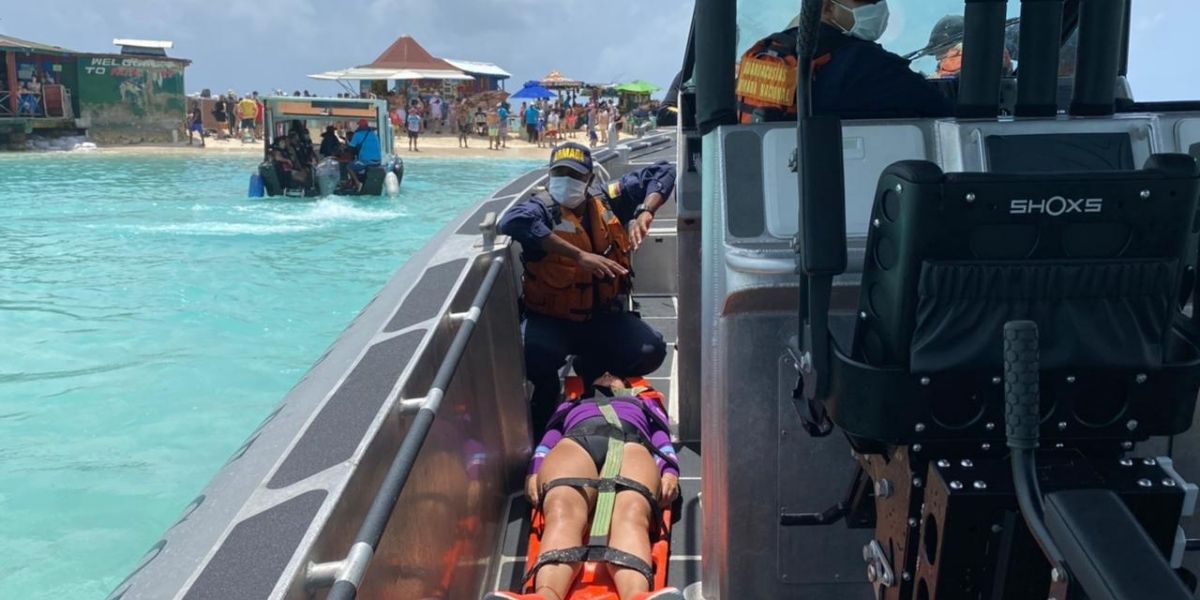 Turista evacuada en San Andrés.