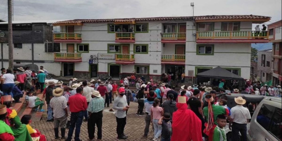 Desplazados en la cabecera de Ituango.