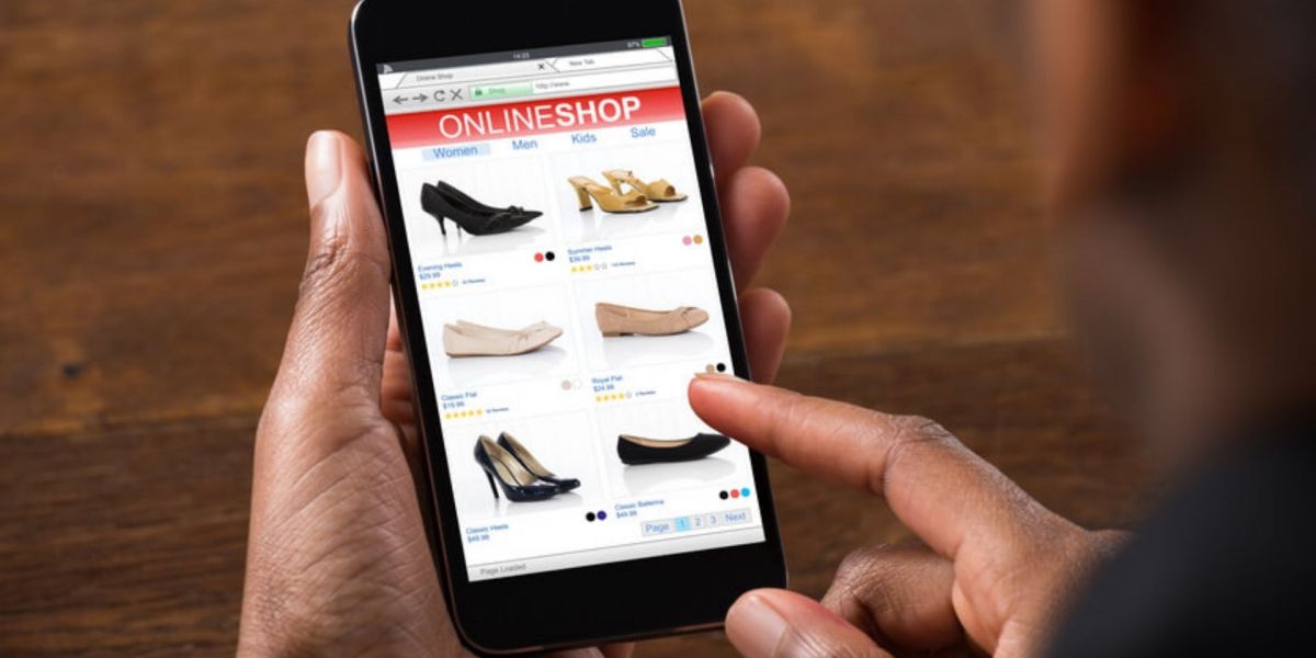 Seguimiento Reforma propone impuestos para compras digitales.