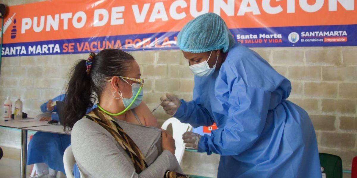 Vacunación en Santa Marta.