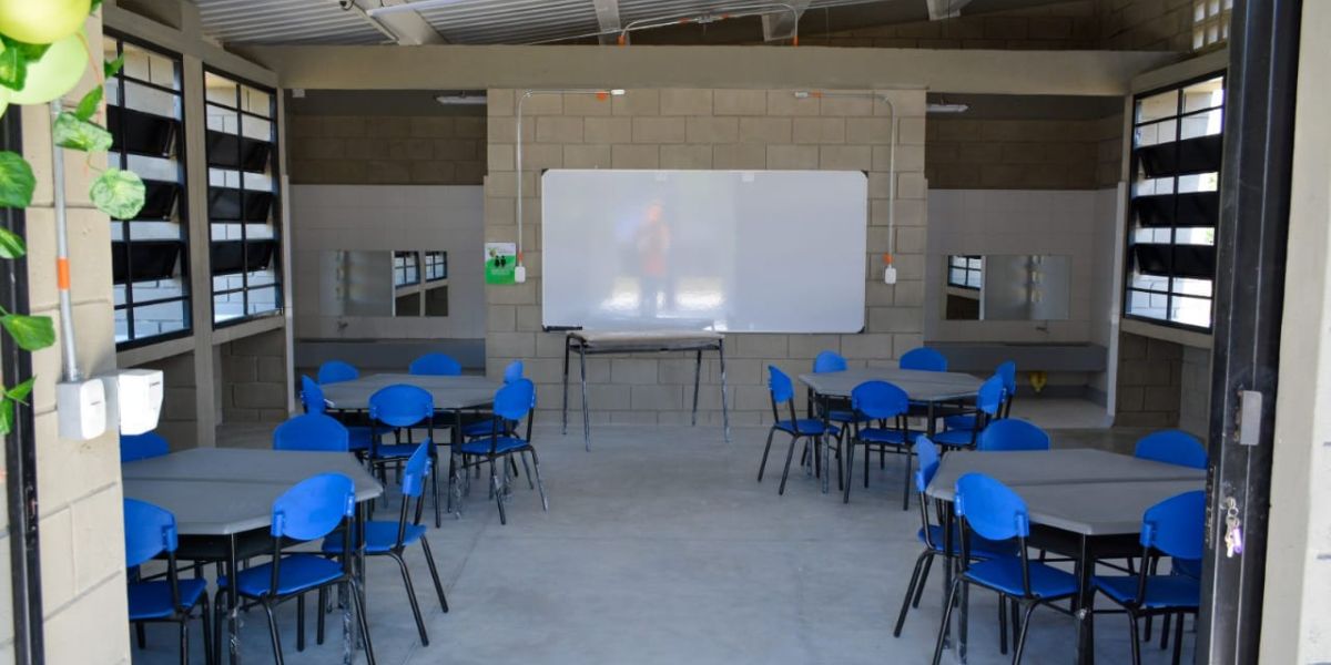 Gobernación del Magdalena. Este proyecto beneficiará a 180.595 niños, niñas y jóvenes.