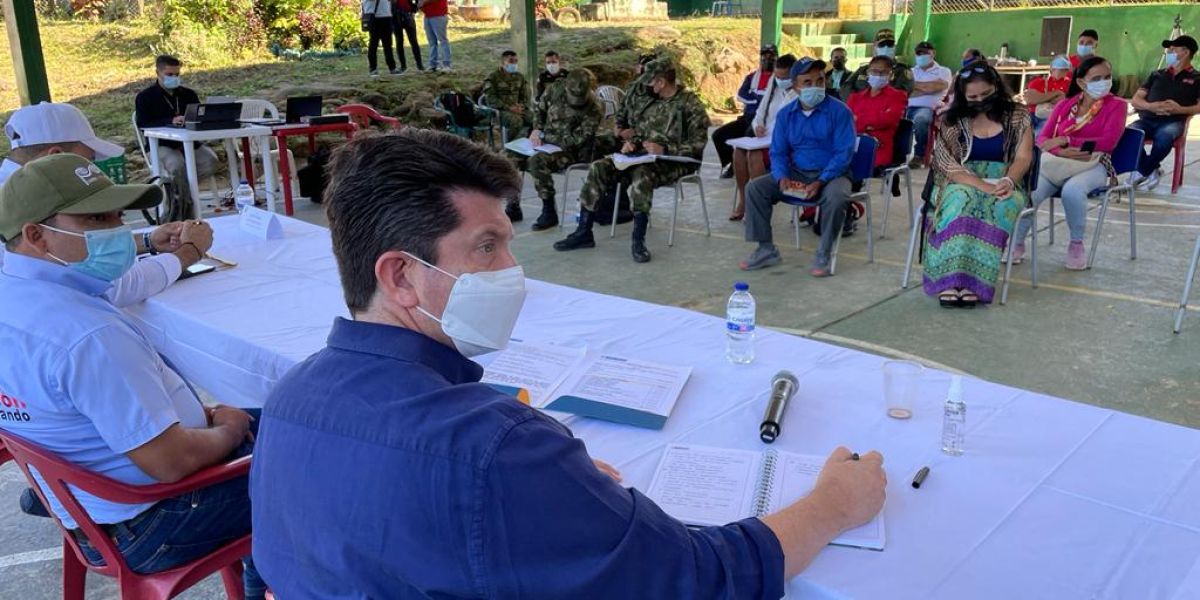 Fortalecida la seguridad rural del Magdalena, tras visita de MinDefensa a corregimiento del municipio de Fundación.