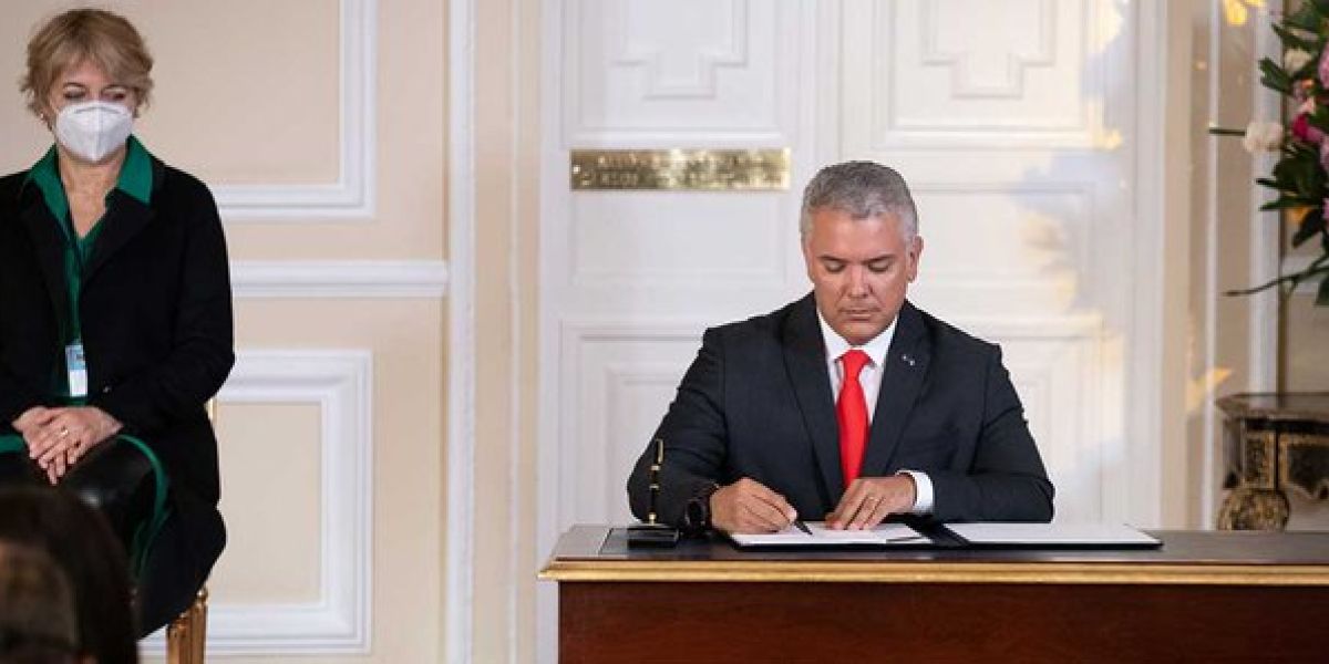 Presidencia El mandatario resaltó el trabajo de la Comisión Nacional de Moralización.