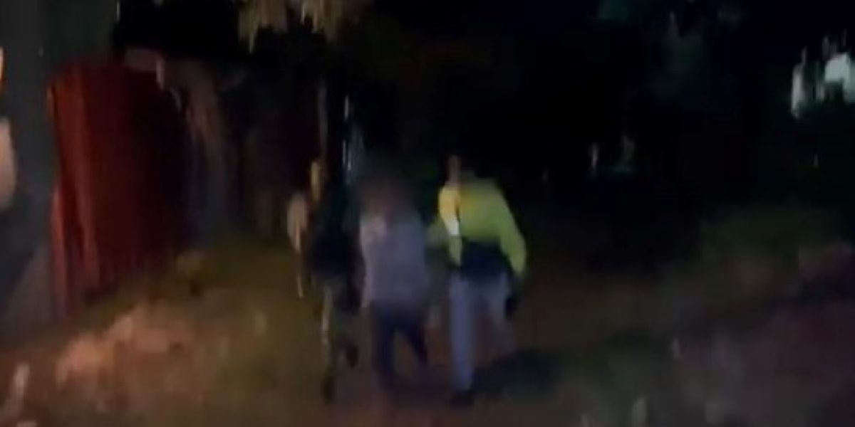 Captura de Video. En la operación incautaron material de guerra y de comunicaciones.