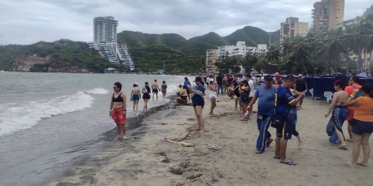 Alcaldía Cierre de las playas de Santa Marta para los bañistas.