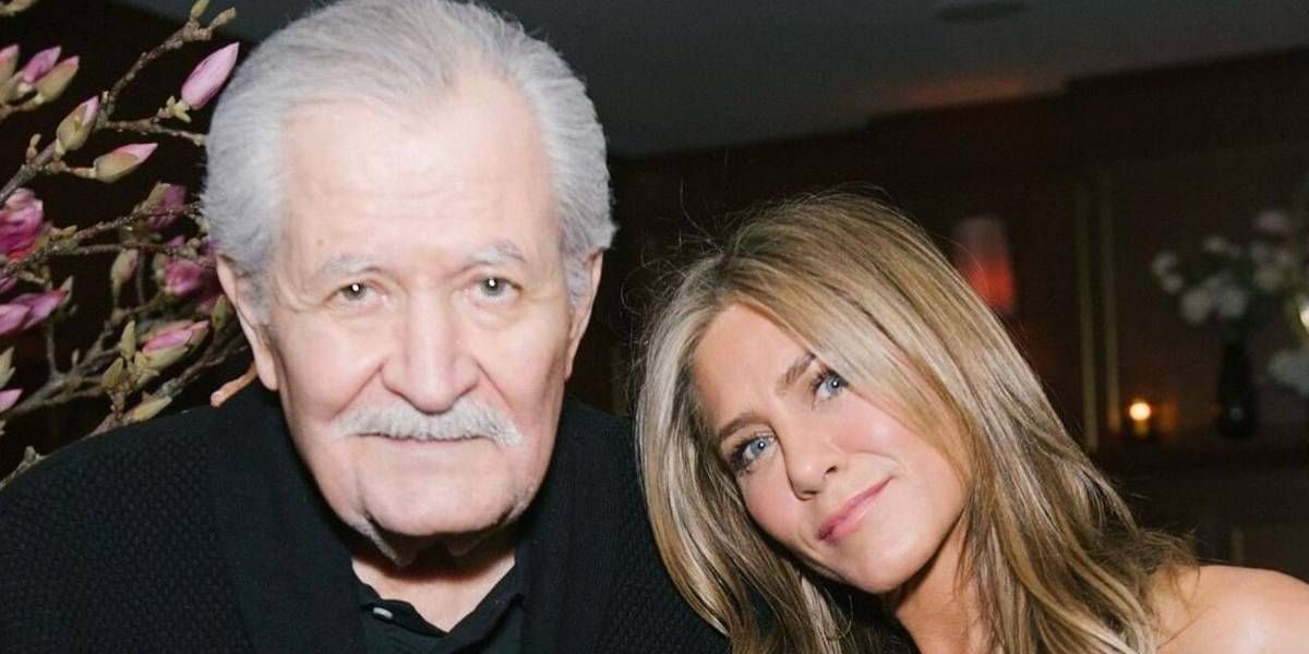 Muere el actor John Aniston, padre de Jennifer Aniston, a los 89 años.