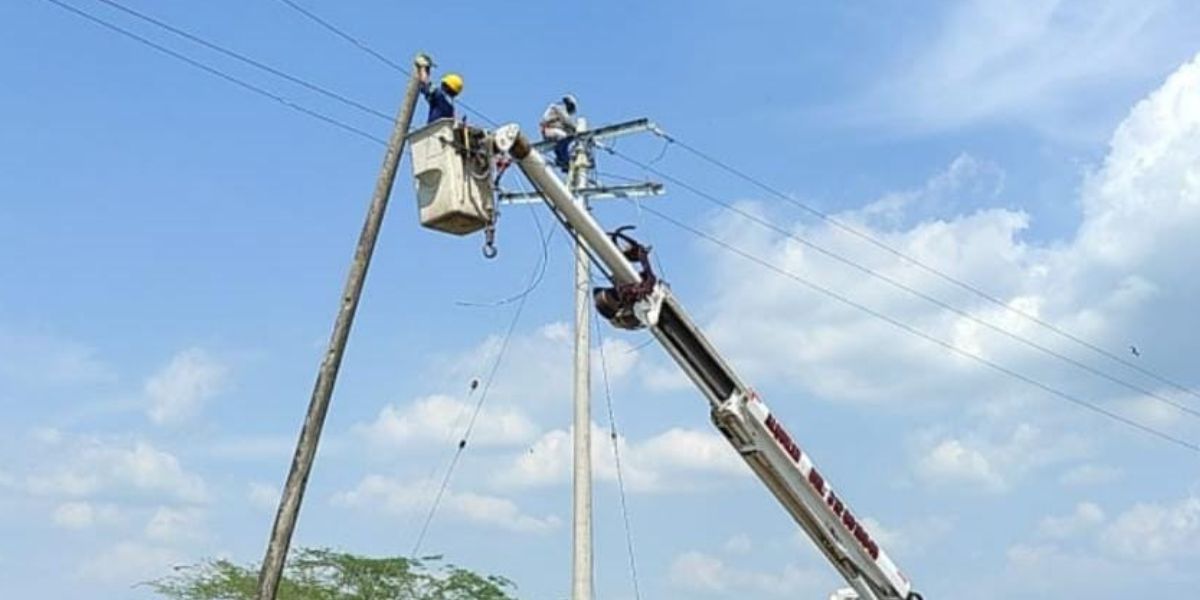 Debido a estos trabajos se presenta una interrupción del servicio de energía.