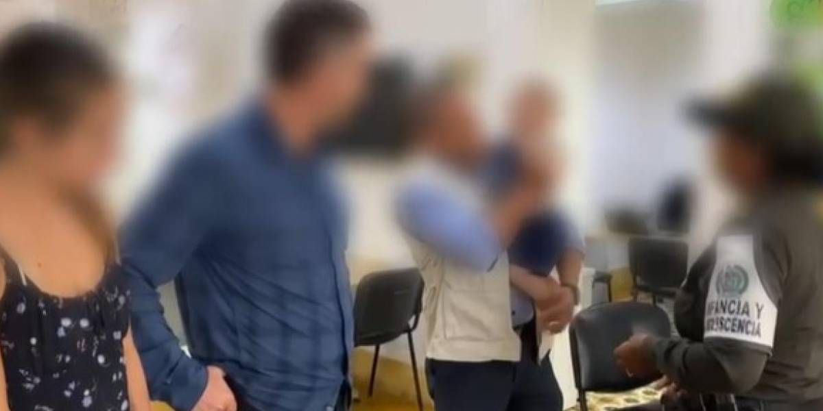 Zona cero. Pareja extranjera dejó olvidado a bebé de 11 meses en un taxi.
