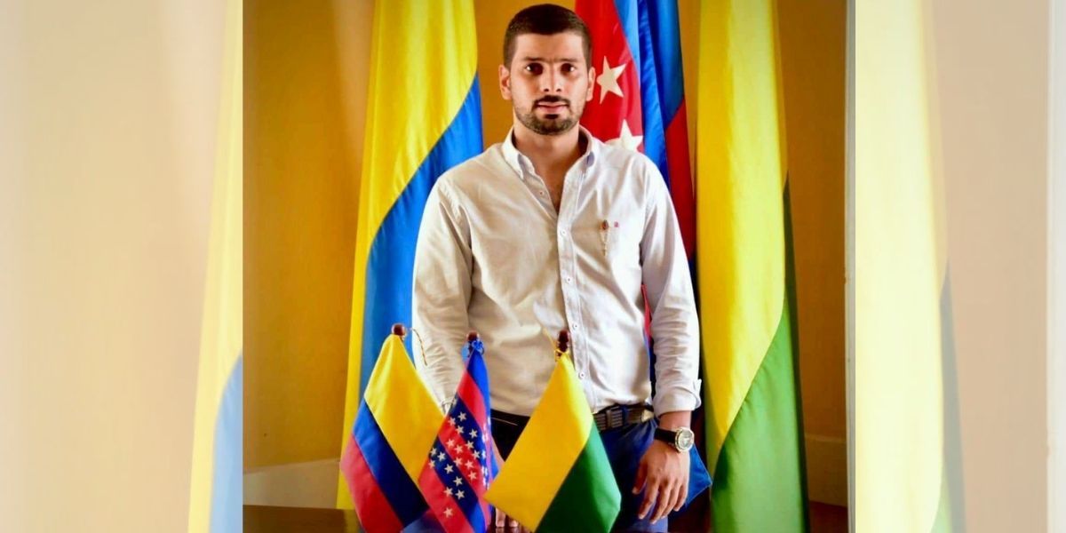 Cortesía. Nuevo asesor de despacho.