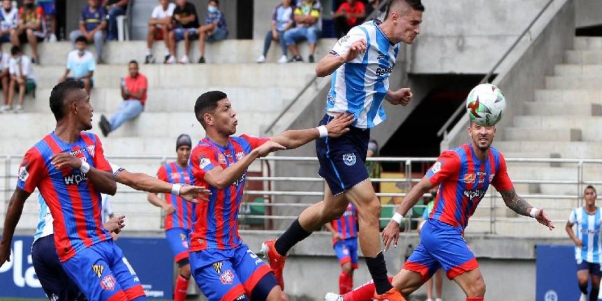 Unión dejó en el camino a Real Santander. 