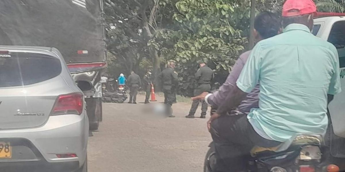 Elmeridiano.co. El patrullero quedó muerto en el lugar del accidente.
