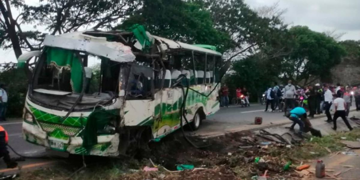 Así quedó el bus. 