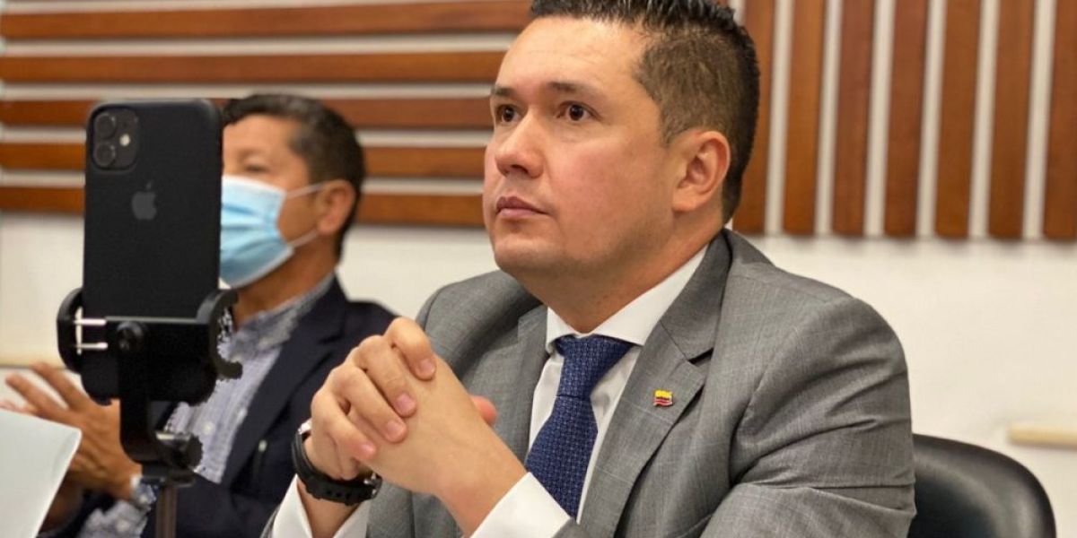 Diario Criterio Edwin Ballesteros.