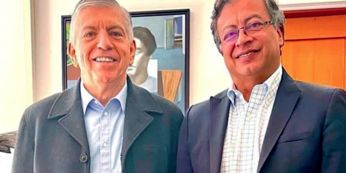 Archivo César Gaviria y Gustavo Petro.