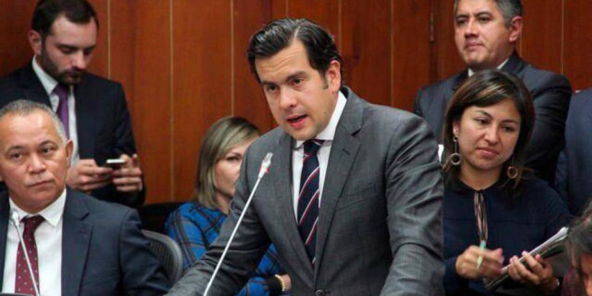 El Colombiano Rodrigo Lara Restrepo.
