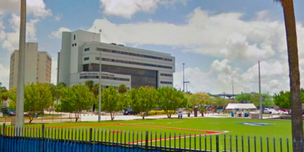 Tomado de ecfl.com Centro Educativo Lubavitch de la comunidad judía en Miami.