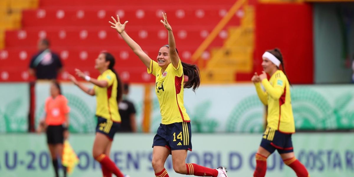 FIFA Mariana Muñoz celebrando su gol.