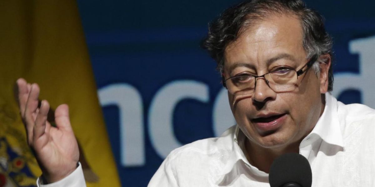 Gustavo Petro.