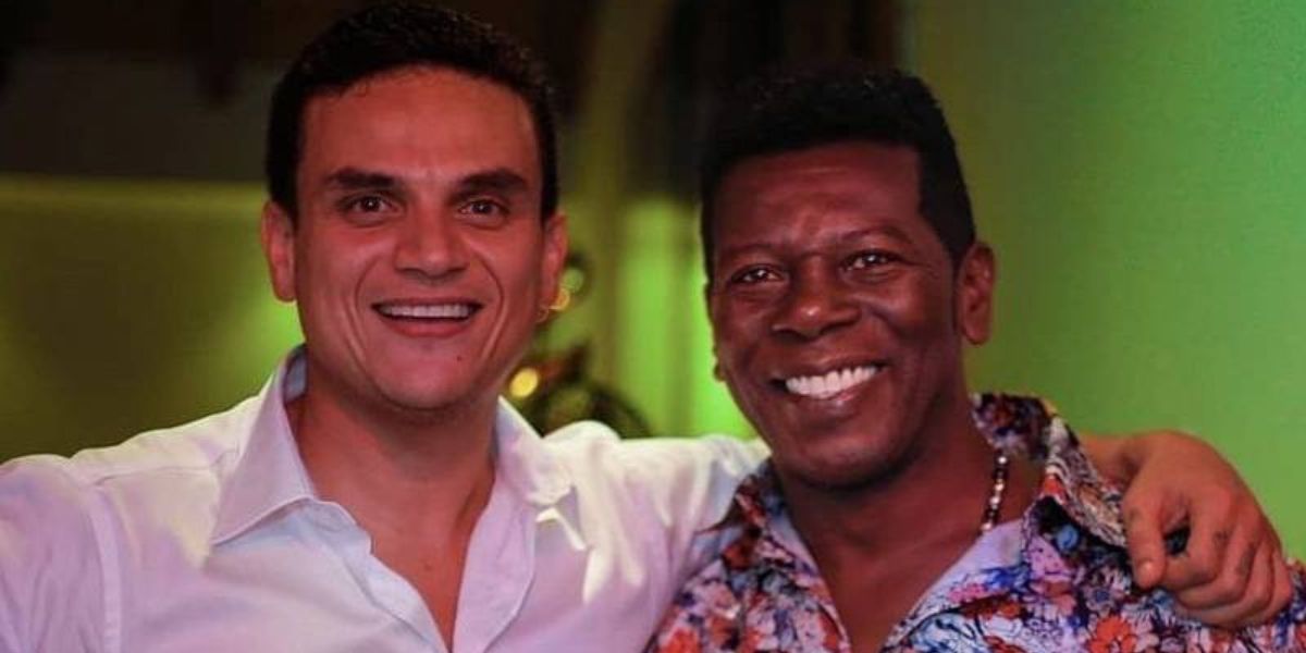 Silvestre Dangond Silvestre Dangond y Víctor Reyes compartieron juntos varios escenarios.