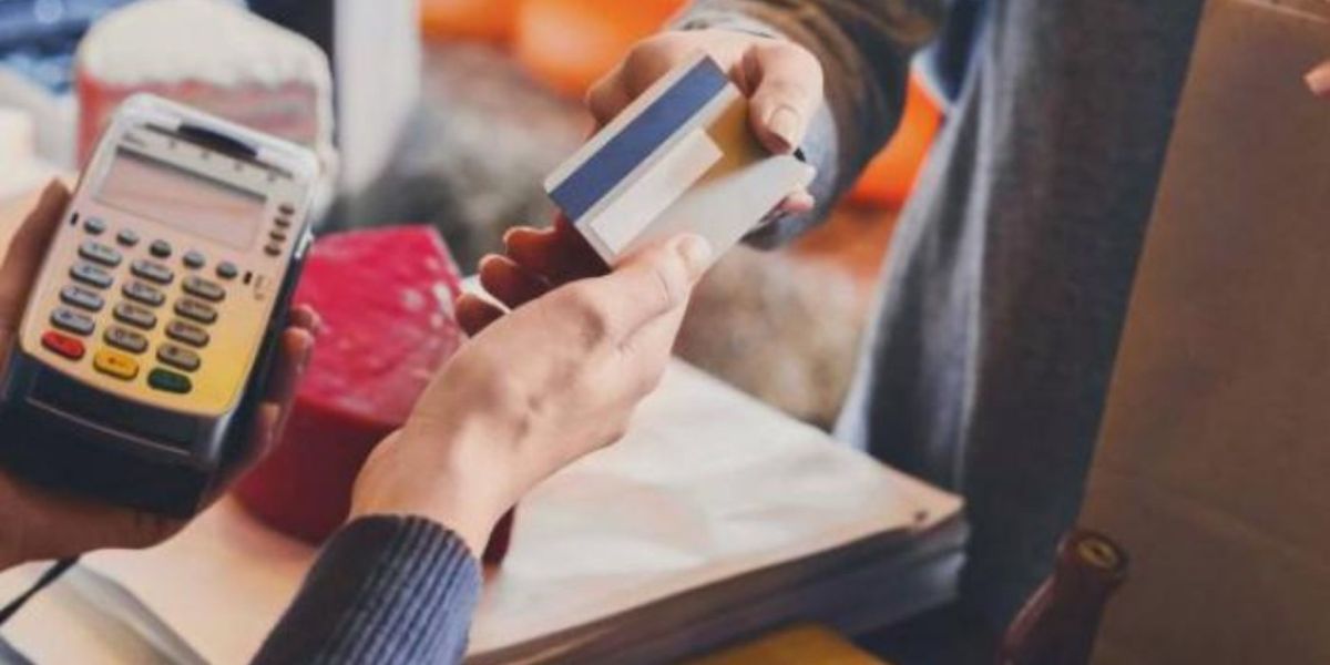 Cortesía Compras con tarjeta de crédito