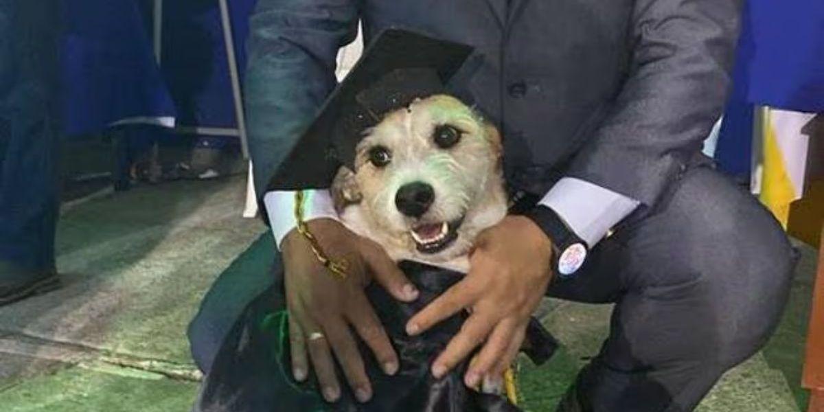 mona en su graduación