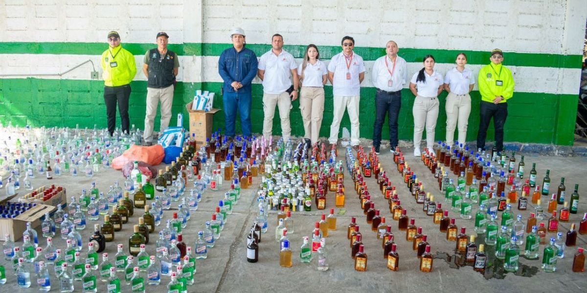 Cortesía Botellas de licor adulterado