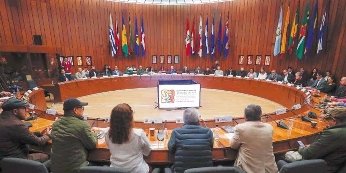 Cortesía Cierre del quinto ciclo de diálogos.