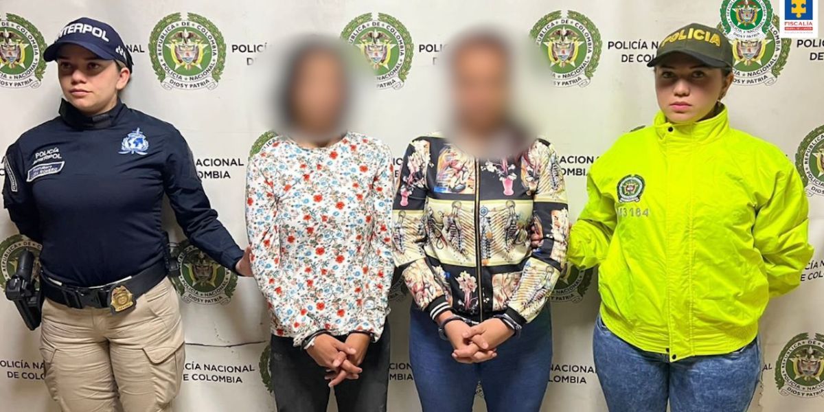 Archivo. Hermanas que habrían sostenido relaciones sexuales con 3 menores de edad.