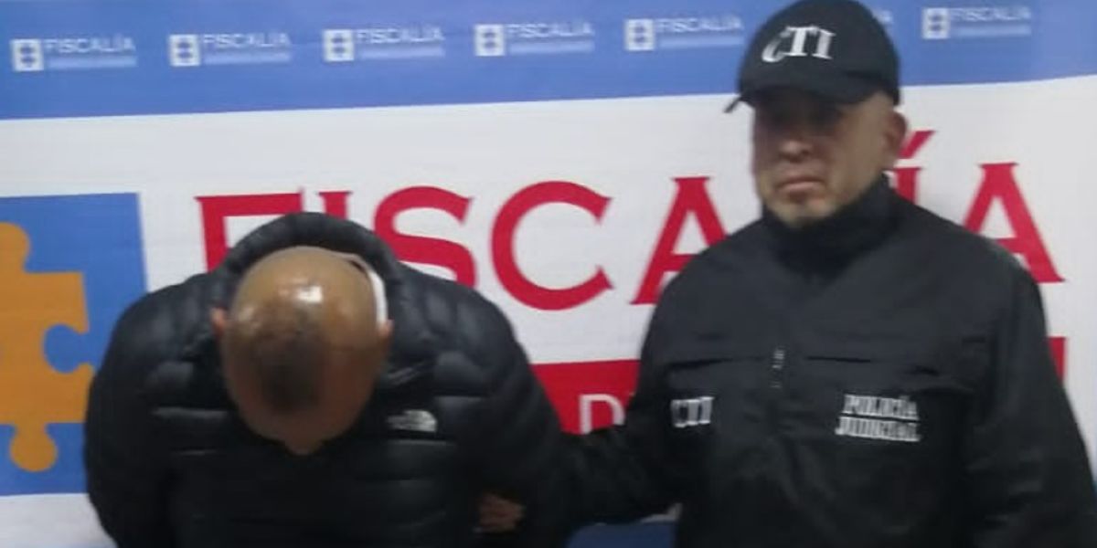 Fiscalía Detención carcelaria contra alias ‘Chamán’, quien habría abusado de una mujer.