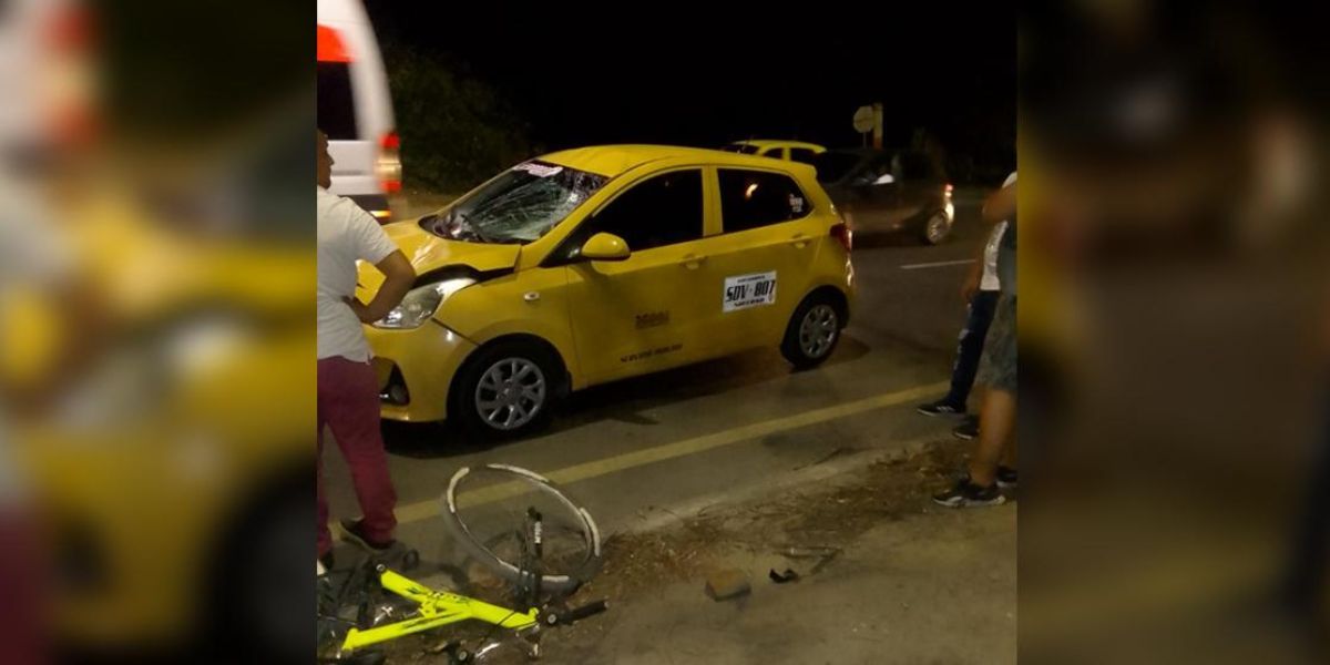Accidente en la entrada la vereda El Espinal en la noche del sábado.