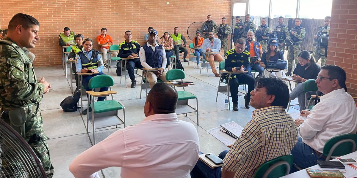 Alcaldía. Reunión de intervención del Mercado público.