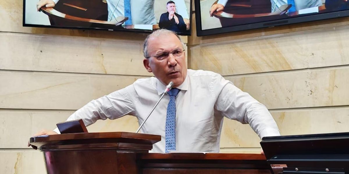 Archivo Roy Barreras quedó sin su curul.