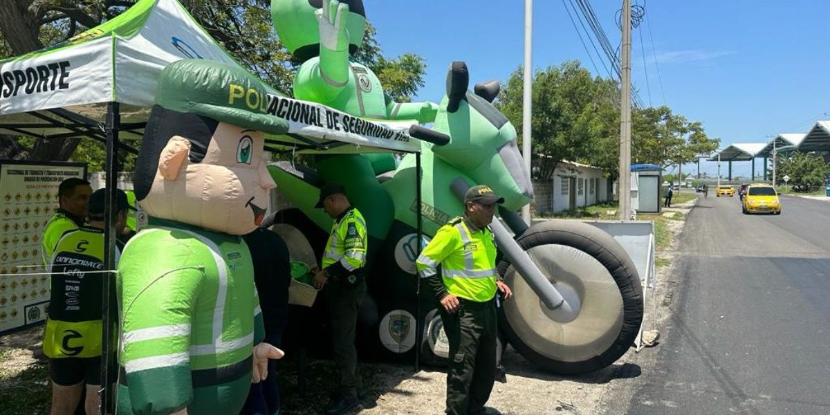 cortesía policía de transito