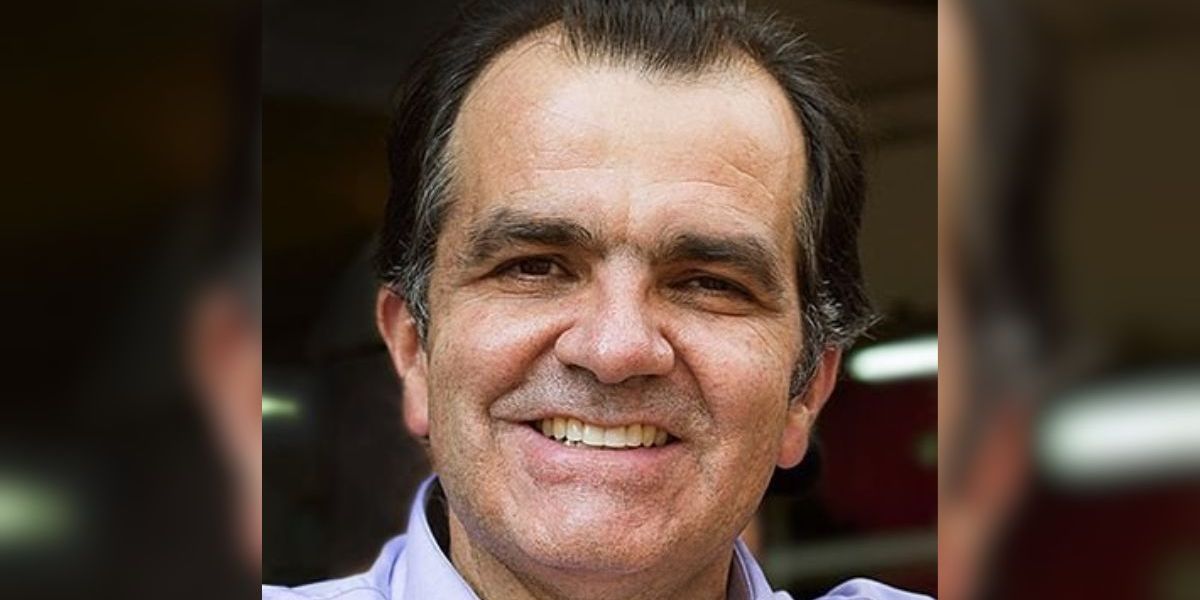 Twitter Excandidato presidencial Óscar Iván Zuluaga.