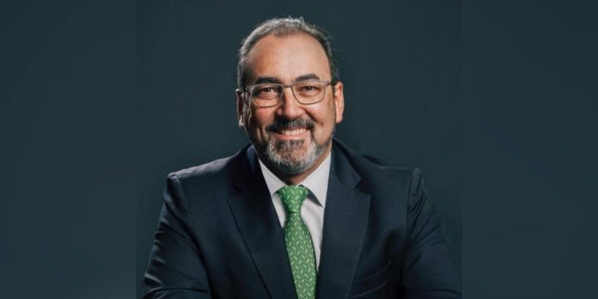 X Sergio Díaz Granados.
