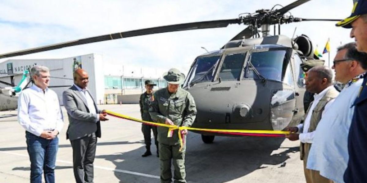 Alerta Paisa El evento de entrega de los helicópteros fue en Bogotá