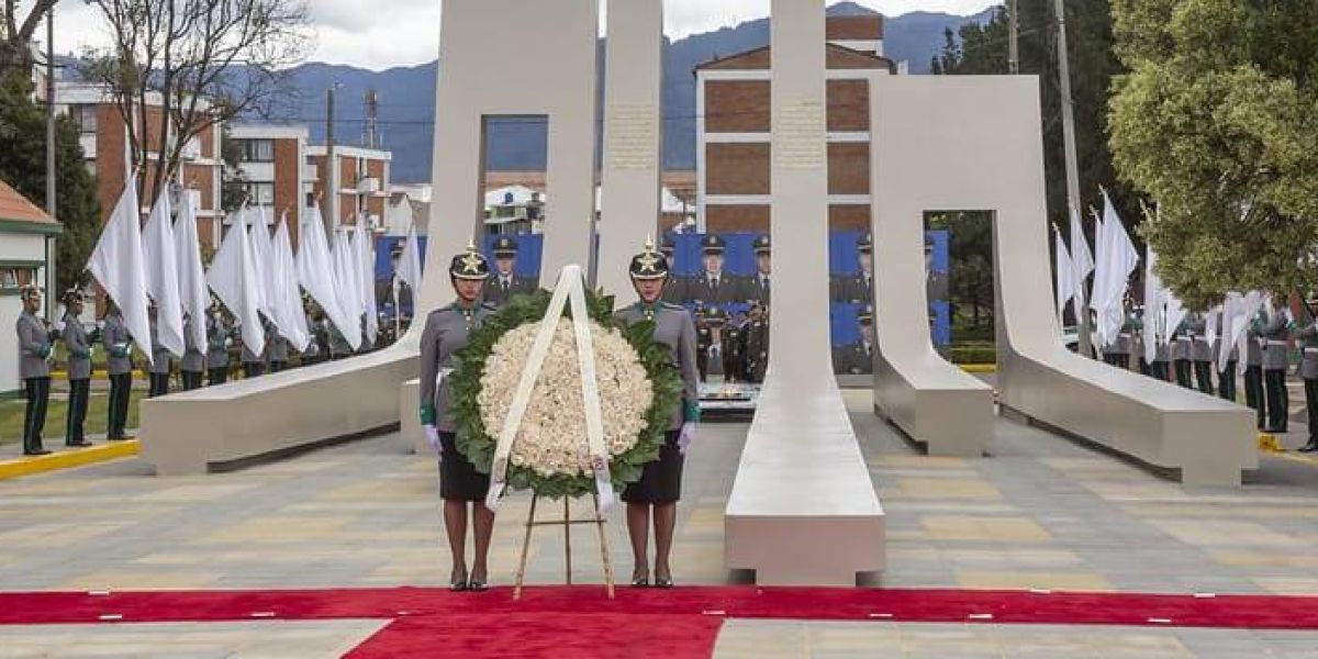 Policía Metropolitana de Bogotá Ofrenda floral.