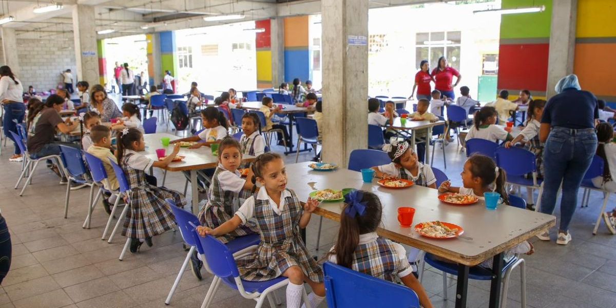 Cortesía Inicio del PAE en Santa Marta