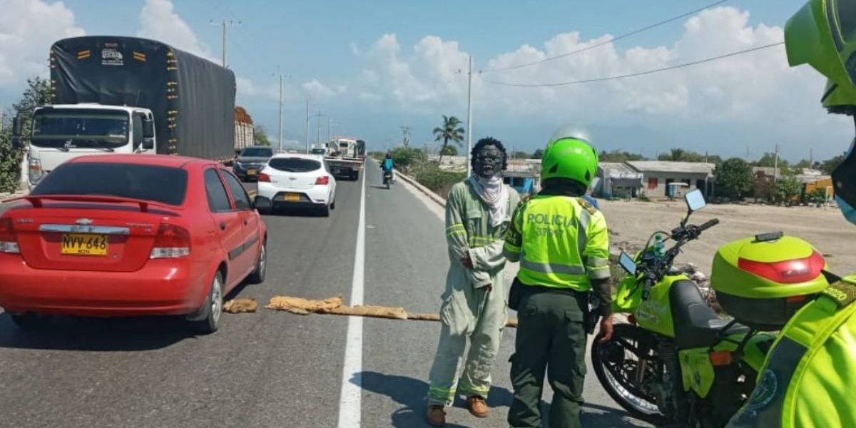 Cortesía Retenes ilegales en la vía